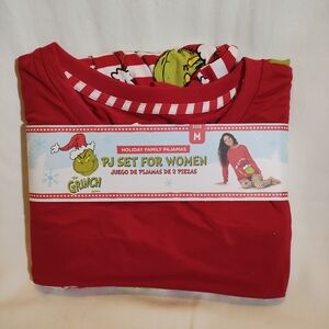 The Grinch Red Women's Holiday Pajama Set